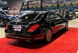 Mercedes-Benz S-Class Maybach